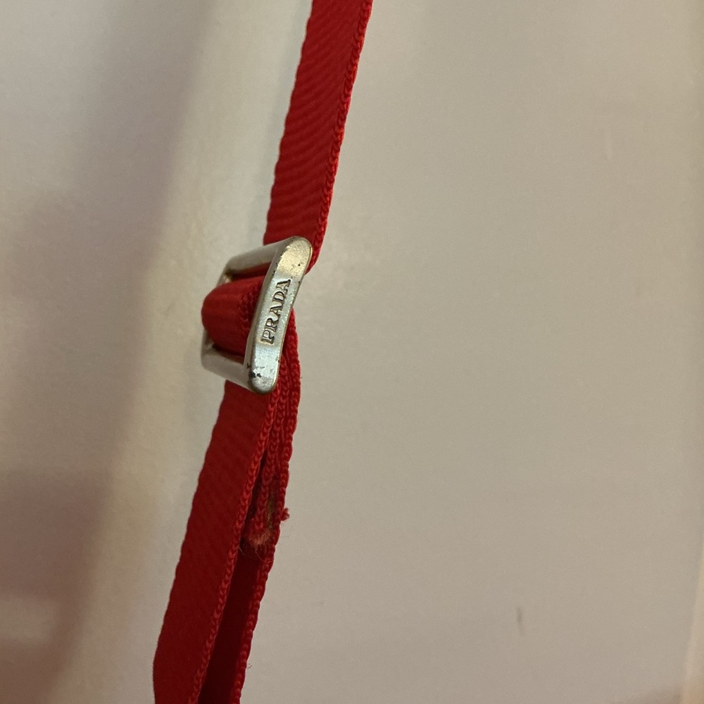 PRADA Nylon Red Messenger Crossbody Bag w/ Shoulder Strap Vintage Authentic - Picture 3 of 16